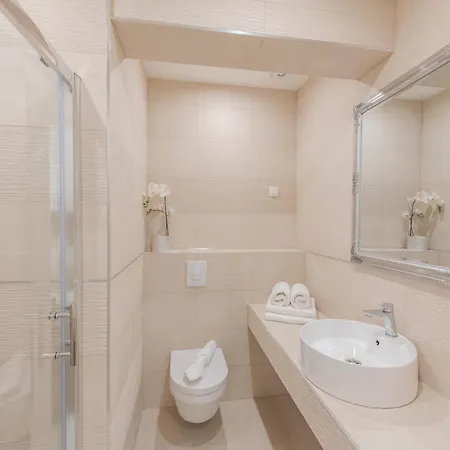 Samstag Gostinjska kuća 4*