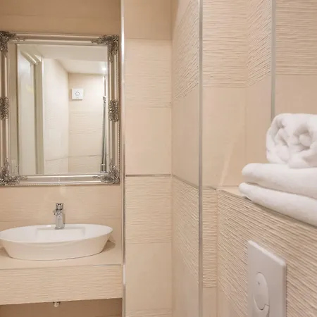 Gostinjska kuća Samstag 4*