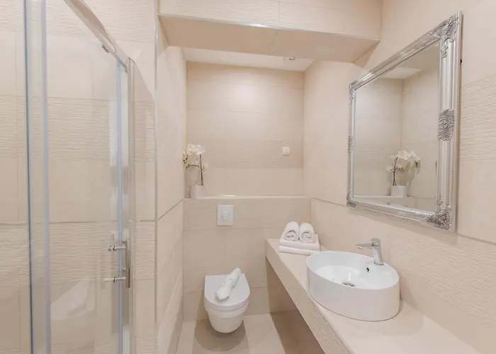 Samstag בית הארחה 4*